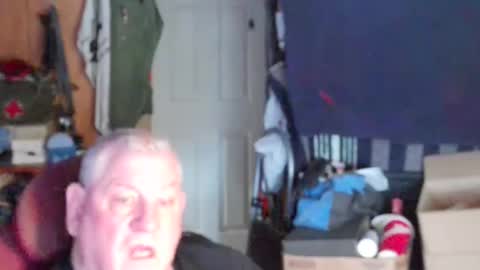 mr_canoe_licker_69 online show from 02.13.25