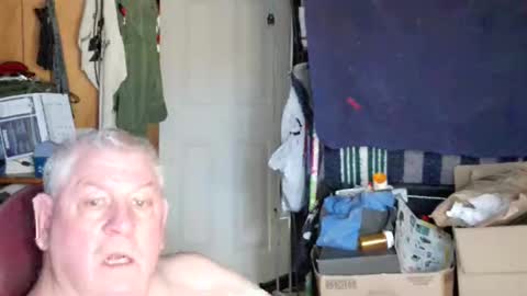 mr_canoe_licker_69 online show from 03.01.25