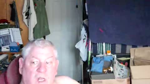 mr_canoe_licker_69 online show from 03.03.25