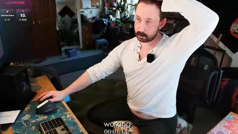 Snapshot of mr_foxxy chatting on 02.05.25 ninko online show from 02.05.25