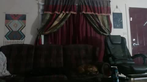 mr_happy12 online show from 02.18.25