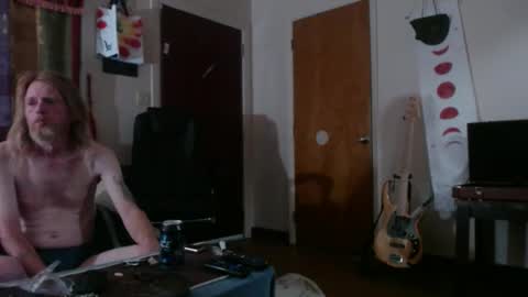 mr_happy12 online show from 11.02.25