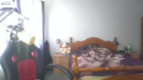 Snapshot of mr_i_ chatting on 10.05.25 mr_i_ online show from 10.05.25