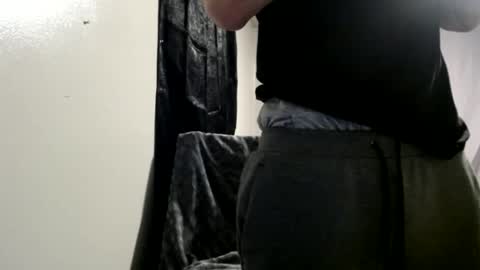 Snapshot of mr_j_showoff chatting on 12.21.24 whateveryouwant online show from 12.21.24