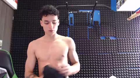 Snapshot of mr_lollipop77 chatting on 03.05.25 Call me Angel please online show from 03.05.25