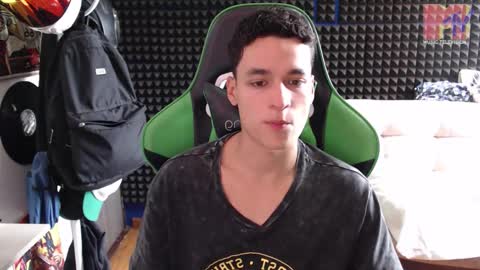 Snapshot of mr_lollipop77 chatting on 09.30.25 Call me Angel please online show from 09.30.25