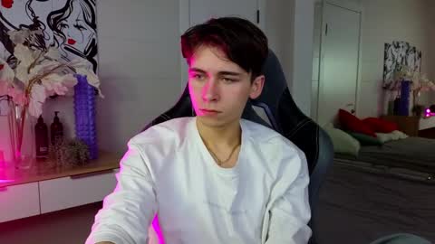 Kris online show from 02.08.25