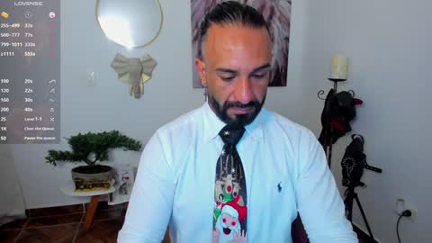 mr_maik22 online show from 12.12.24
