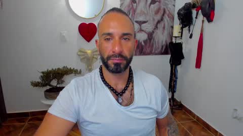 mr_maik22 online show from 02.18.25