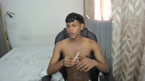 mr_master77 online show from 09.22.25