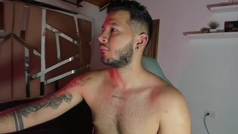 MIKEE online show from 01.24.25