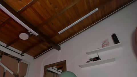 MIKEE online show from 02.01.25