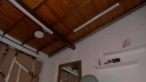 MIKEE online show from 03.02.25