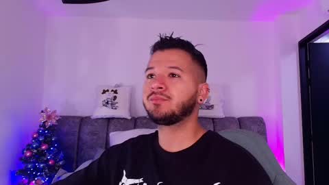 MIKEE online show from 01.14.26