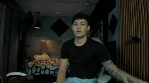 mr_mois online show from 07.08.26