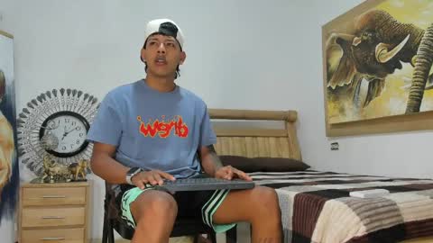 Snapshot of mr_stiven_ chatting on 04.19.26 mr_stiven_ online show from 04.19.26