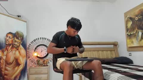 Snapshot of mr_stiven_ chatting on 05.27.26 mr_stiven_ online show from 05.27.26