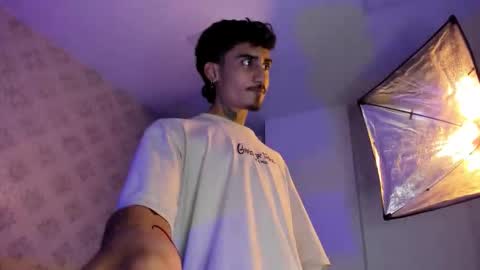 MR online show from 12.05.25