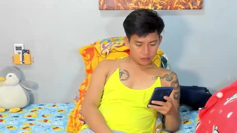 Snapshot of mr_swe3t0oth chatting on 02.27.25 KYLE online show from 02.27.25