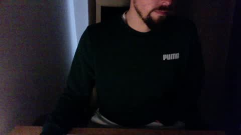 Snapshot of mr_teatime1989 chatting on 01.08.25 the office guy online show from 01.08.25