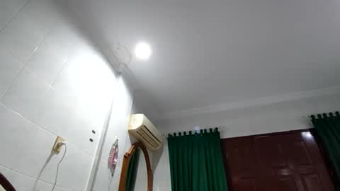 Snapshot of mr_thick89 chatting on 10.02.25 mr_thick89 online show from 10.02.25