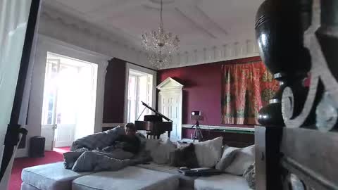 mr and mrs vanilla online show from 02.22.25