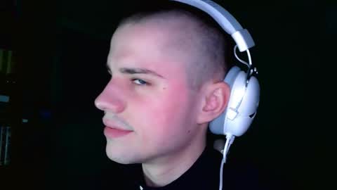 Snapshot of mrbepsik chatting on 02.14.26 Mr Roman online show from 02.14.26