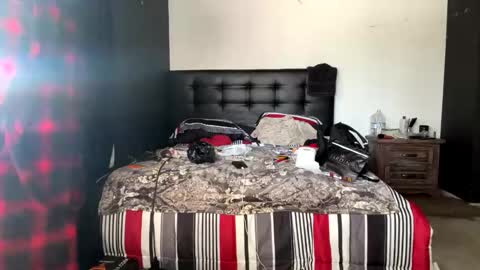 Snapshot of mrbigdthomas chatting on 03.17.26 MrBigDThomas online show from 03.17.26