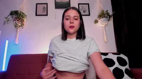 Laura online show from 10.11.25