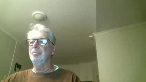 Snapshot of mrcreek1531 chatting on 05.28.26 mrcreek1531 online show from 05.28.26