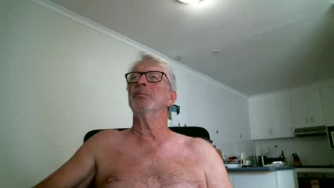 Snapshot of mrcreek1531 chatting on 06.14.26 mrcreek1531 online show from 06.14.26
