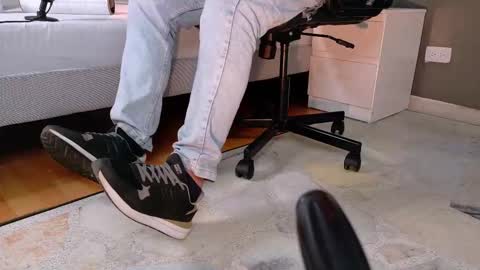 Mr Fox online show from 10.25.25