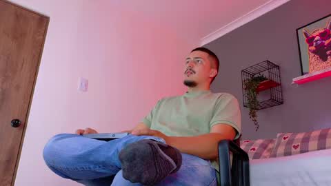 Snapshot of mrfox__ chatting on 02.28.26 Mr Fox online show from 02.28.26