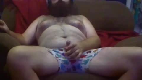 Snapshot of mrfuzzycub chatting on 10.03.25 Come to the Bear Den online show from 10.03.25