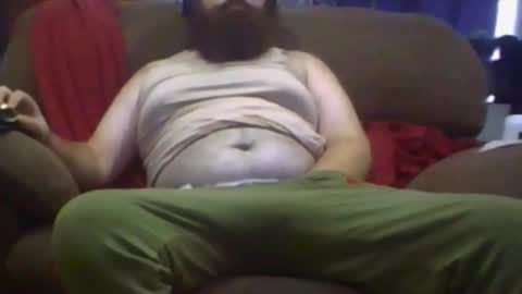 Snapshot of mrfuzzycub chatting on 10.09.25 Come to the Bear Den online show from 10.09.25