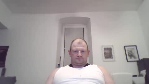 Snapshot of mrhotsex69 chatting on 04.22.26 mrhotsex69 online show from 04.22.26