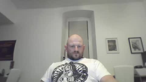 Snapshot of mrhotsex69 chatting on 05.19.26 mrhotsex69 online show from 05.19.26