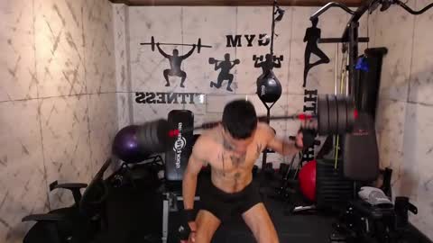 Snapshot of mrjustin_ chatting on 10.18.25 mrjustin_ online show from 10.18.25