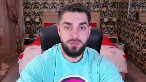 mrkarlhot99 online show from 01.28.25