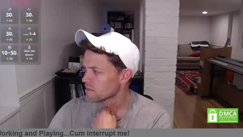 Snapshot of mrkenridge chatting on 05.20.26 mrkenridge online show from 05.20.26