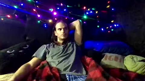 Snapshot of mrkinksized chatting on 12.22.24 MrKinkSized online show from 12.22.24