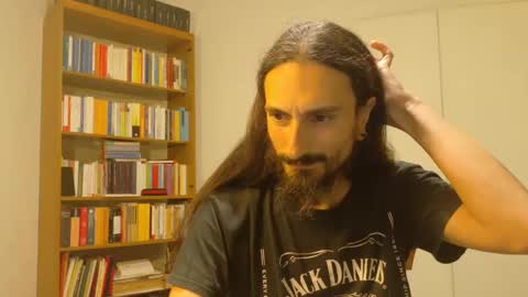 Snapshot of mrkurt86 chatting on 12.17.24 mrkurt86 online show from 12.17.24