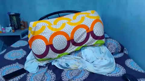 Snapshot of mrladybunnycock chatting on 11.08.25 mrladybunnycock online show from 11.08.25