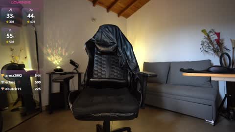 Snapshot of mrlouiss chatting on 02.07.25 Luis Instagram online show from 02.07.25