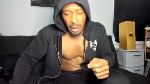 Snapshot of mromg007 chatting on 01.10.25 mromg007 online show from 01.10.25