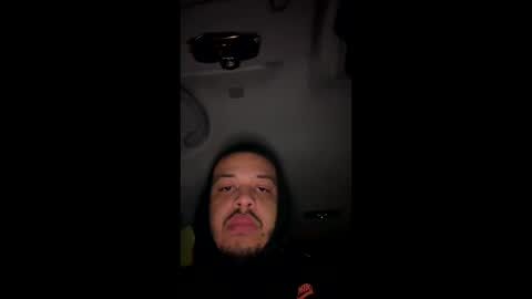 Snapshot of mrpapigrande chatting on 10.19.25 mrpapigrande online show from 10.19.25