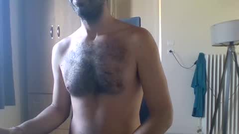 Snapshot of mrralph__90 chatting on 05.20.26 Mrralph online show from 05.20.26