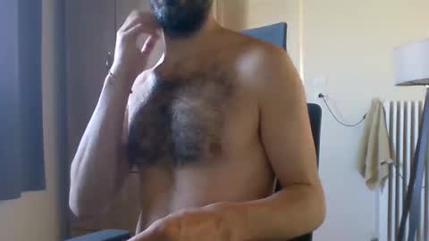 Snapshot of mrralph__90 chatting on 05.30.26 Mrralph online show from 05.30.26