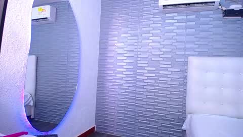 mrs_buttocks online show from 02.22.25
