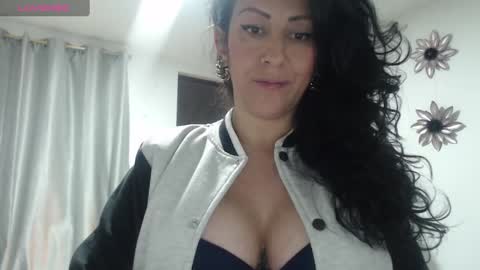 mrs_deborah online show from 01.05.25